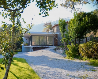 Regada House